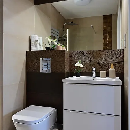 Trevilles Magdalenka Apartment